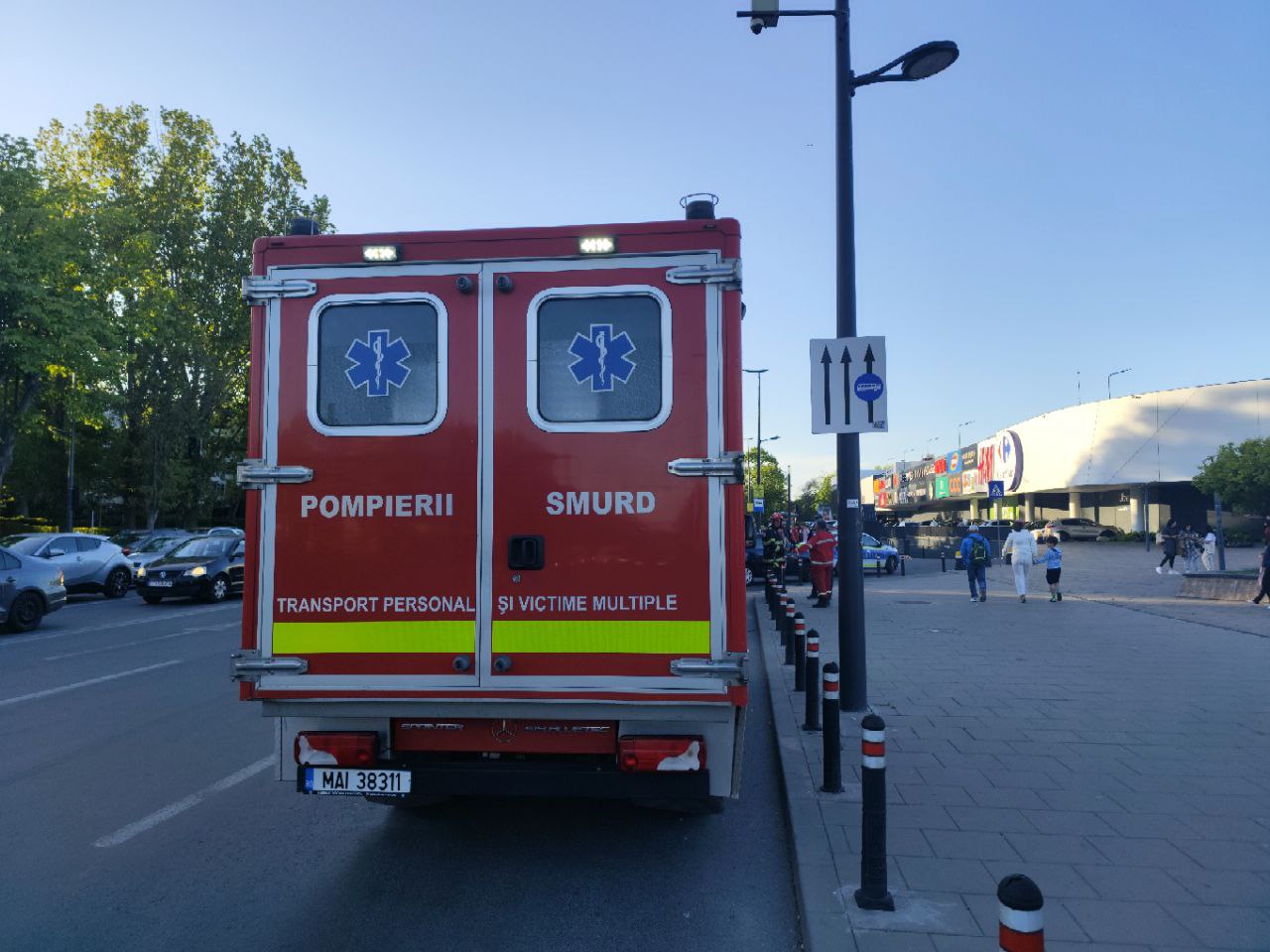 Atac cu spray paralizant la City Mall