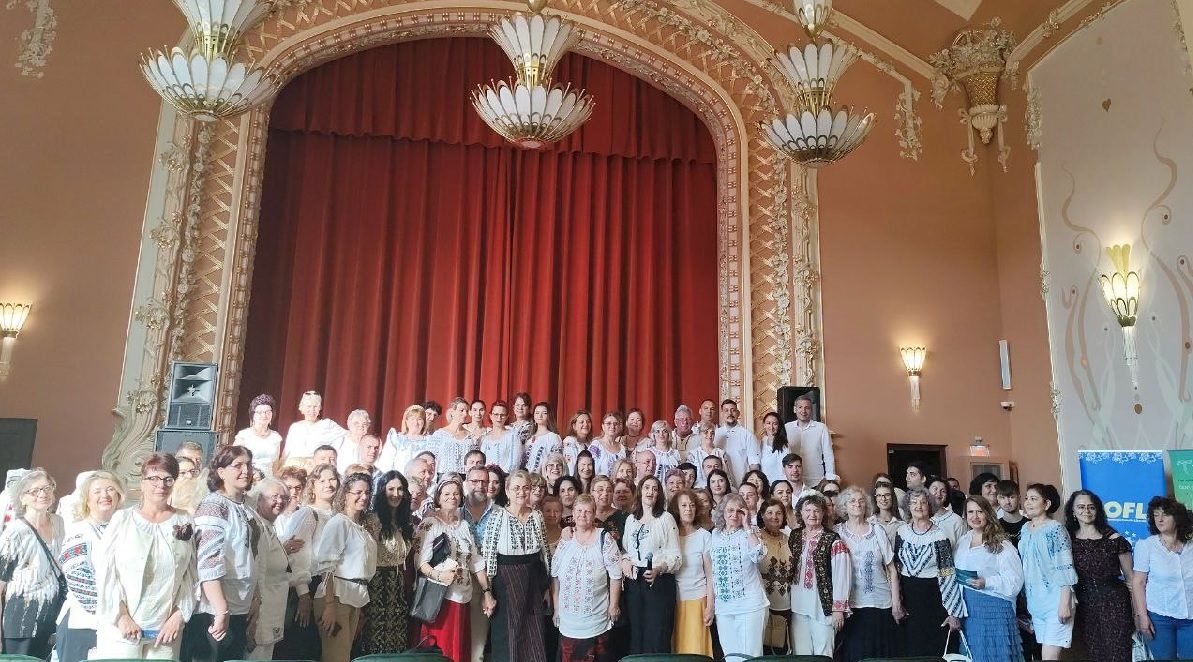 VIDEO Ziua Universală a Iei, sărbătorită la Cazinoul din Constanța printr-un eveniment dedicat portului tradițional românesc, organizat de PNL