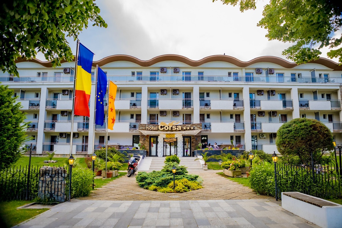 Compania Eco Corsa SRL, din Mangalia, deținută de finii fostului primar Iorguș, undă verde în instanță, pentru construcțiile din zona falezei