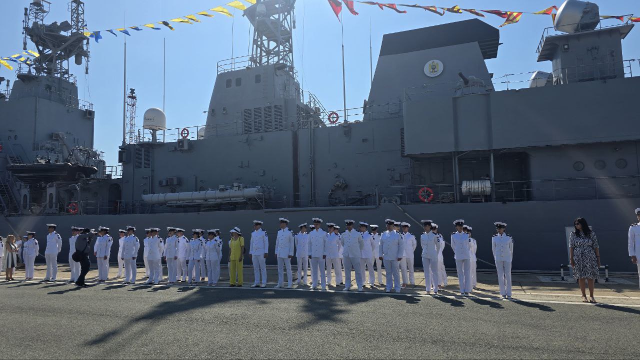 Promoția Regina Maria - 150 Colegiul Național Militar Alexandru Ioan Cuza absolvire festivitate