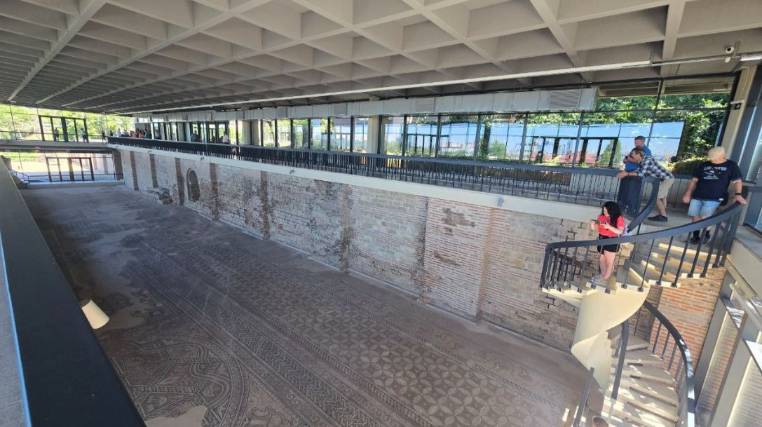 FOTO Cum arată Edificiul Roman cu Mozaic după lucrările de reabilitare și modernizare
