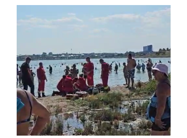 ALERTĂ la Techirghiol, în zona Nautic: O persoană, scoasă din apă INCONȘTIENTĂ