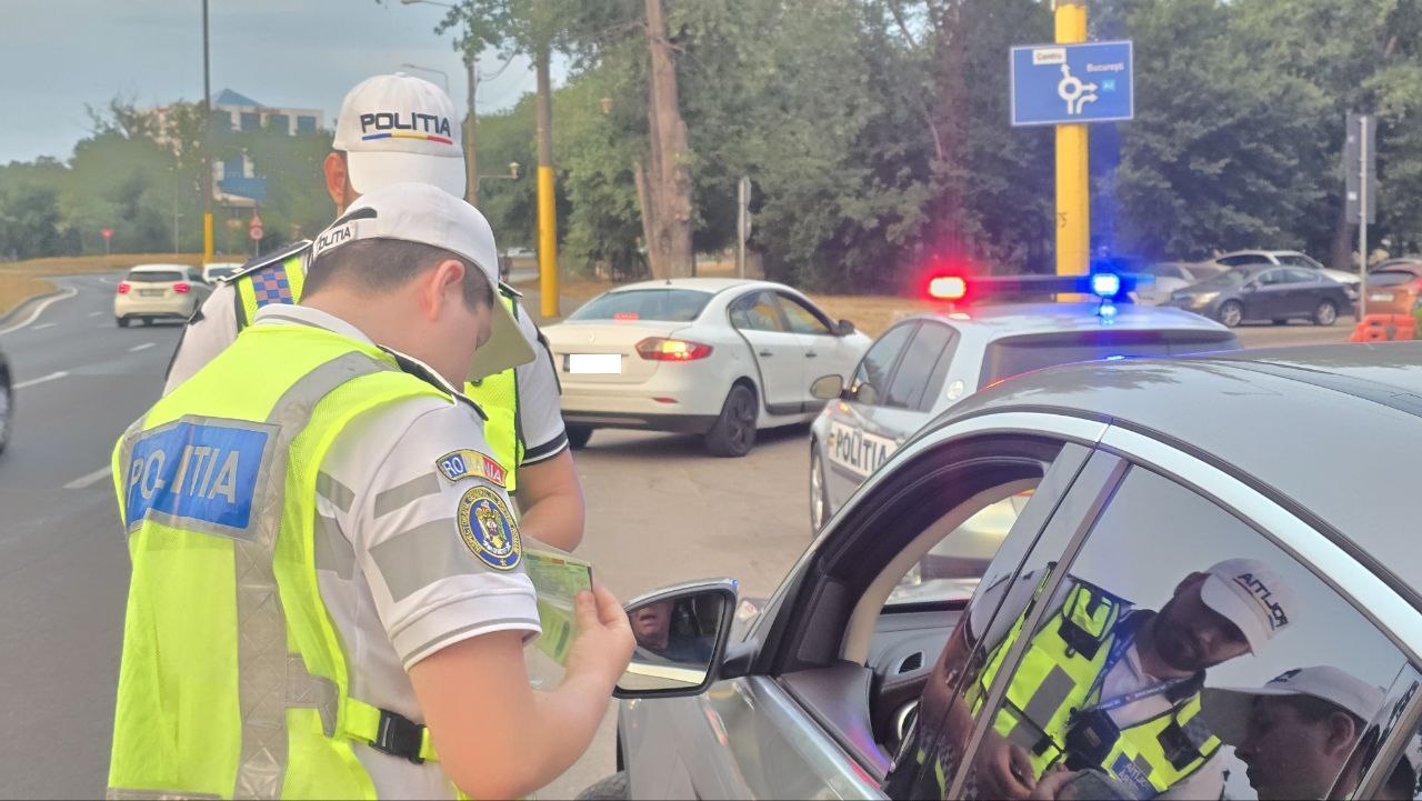 Polițist din Medgidia, lovit de o femeie în zona organelor genitale! Vezi aici ce condamnare a primit inculpata și ce se întâmplă cu dosarul
