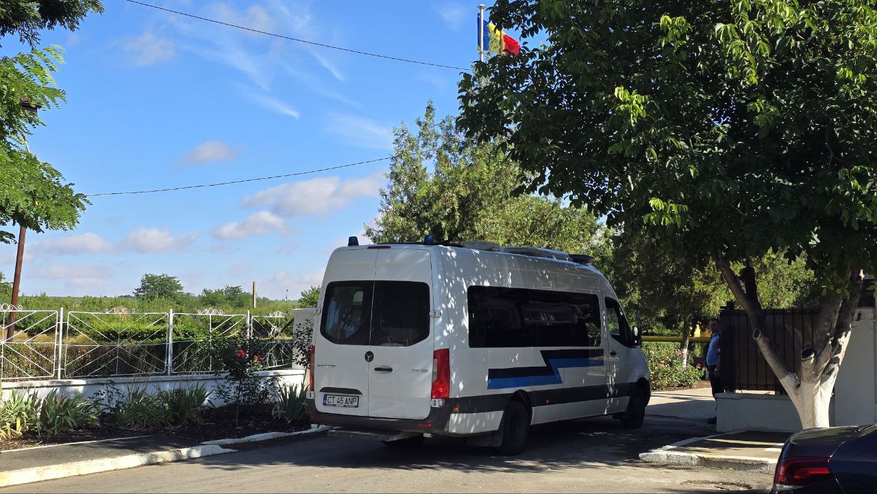 SURSE DIICOT Constanța trimite în judecată un polițist de penitenciar, de la Poarta Albă! Ar fi divulgat identitatea unui colaborator Antimafia