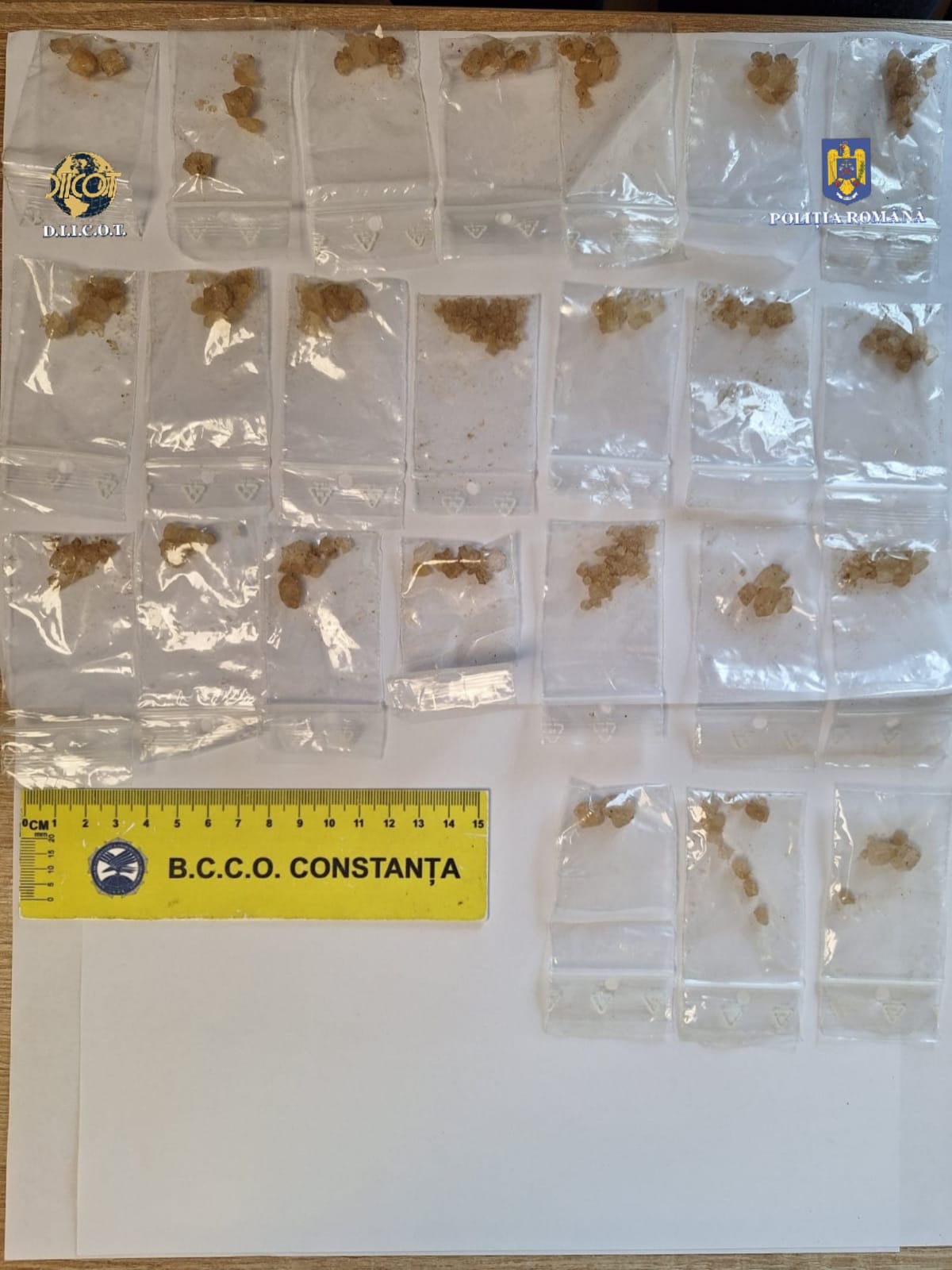 polițiști droguri