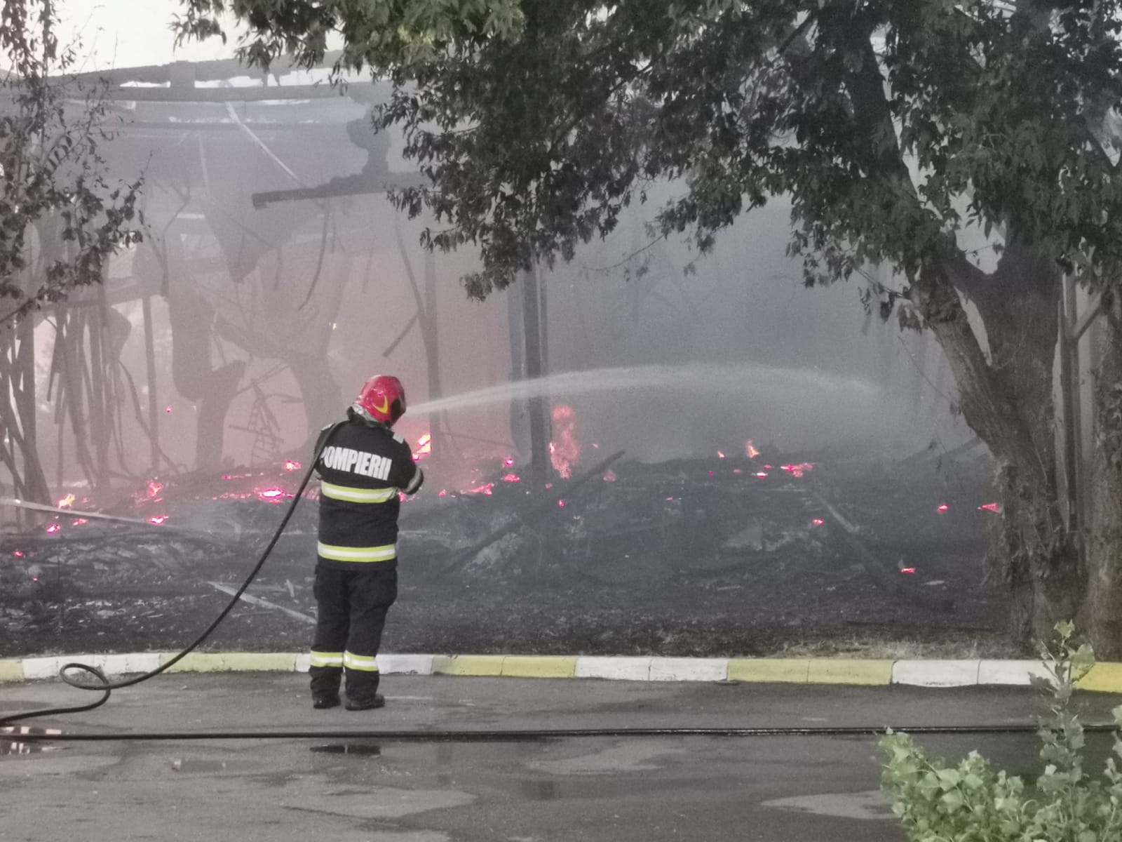 Bellagio-Incendiu-Mamaia (1)