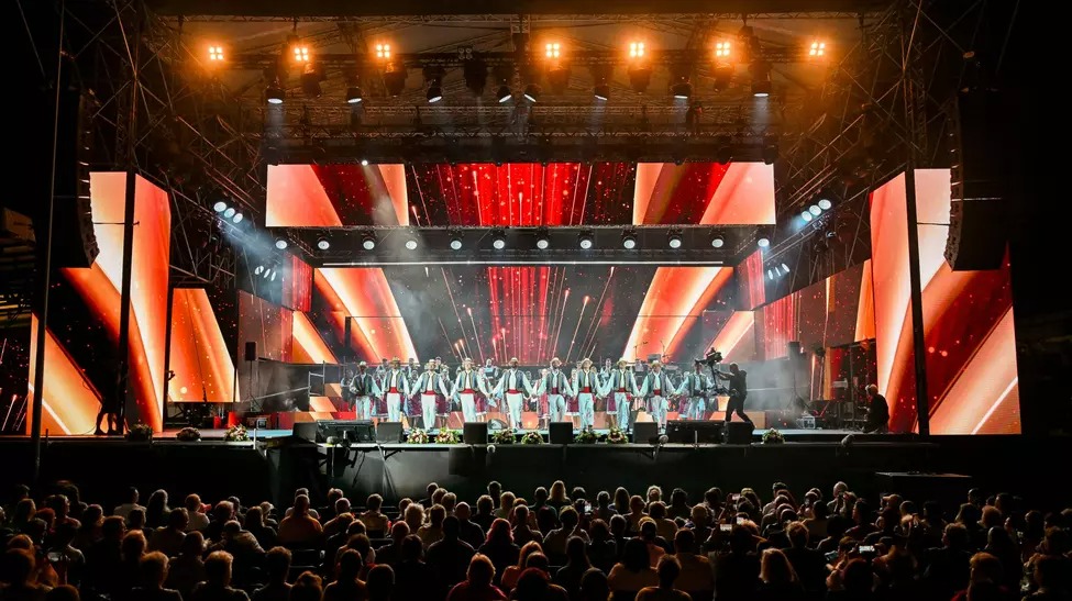FOTO OMD Mamaia Constanța: Începe Festivalul Național al Cântecului și Dansului Popular. Mamaia se transformă în scena folclorului românesc