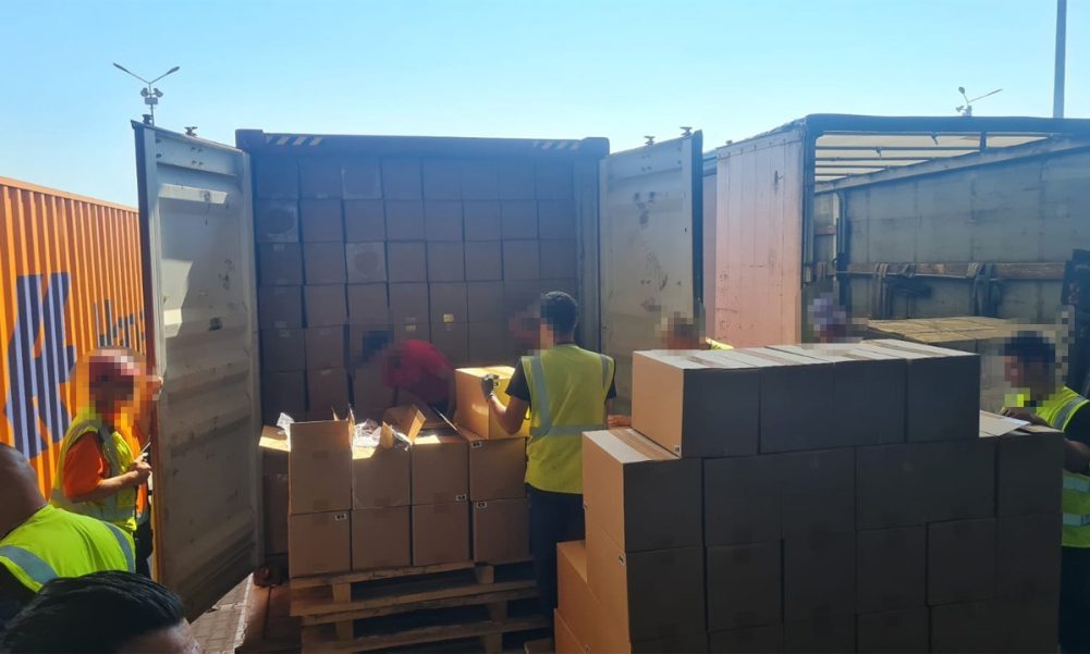 Rețea de contrabandă din Ucraina, destructurată: doi polițiști de frontieră și trei vameși, reținuți în anchetă