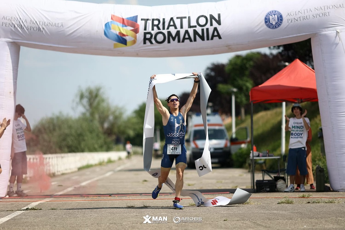 FOTO Tinerii excepționali ai Constanței: Raul Petre, legitimat la CSM, campion național la triatlon și performer pe scena europeană