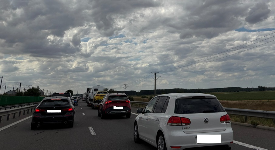 ATENȚIE, șoferi! Se circulă cu dificultate pe Autostrada A2, în zona Cernavodă. Iată motivul