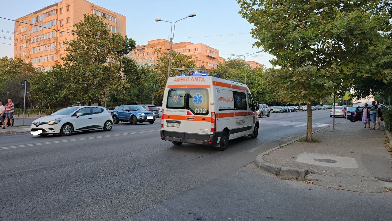 Tragedii pe litoral în minivacanța de Sfânta Maria: patru persoane s-au înecat, sute de turiști au ajuns la spital
