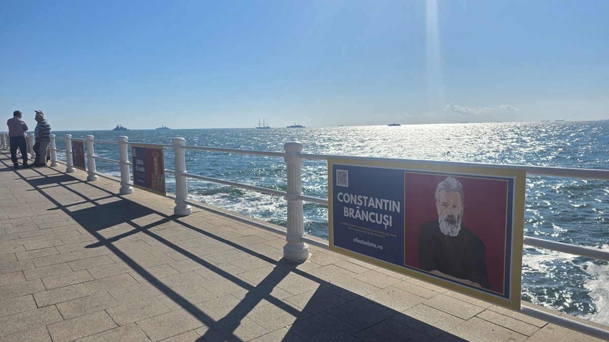 FOTO Mari personalități ale României, omagiate printr-o expoziție inedită, pe Faleza Cazinoului din Constanța