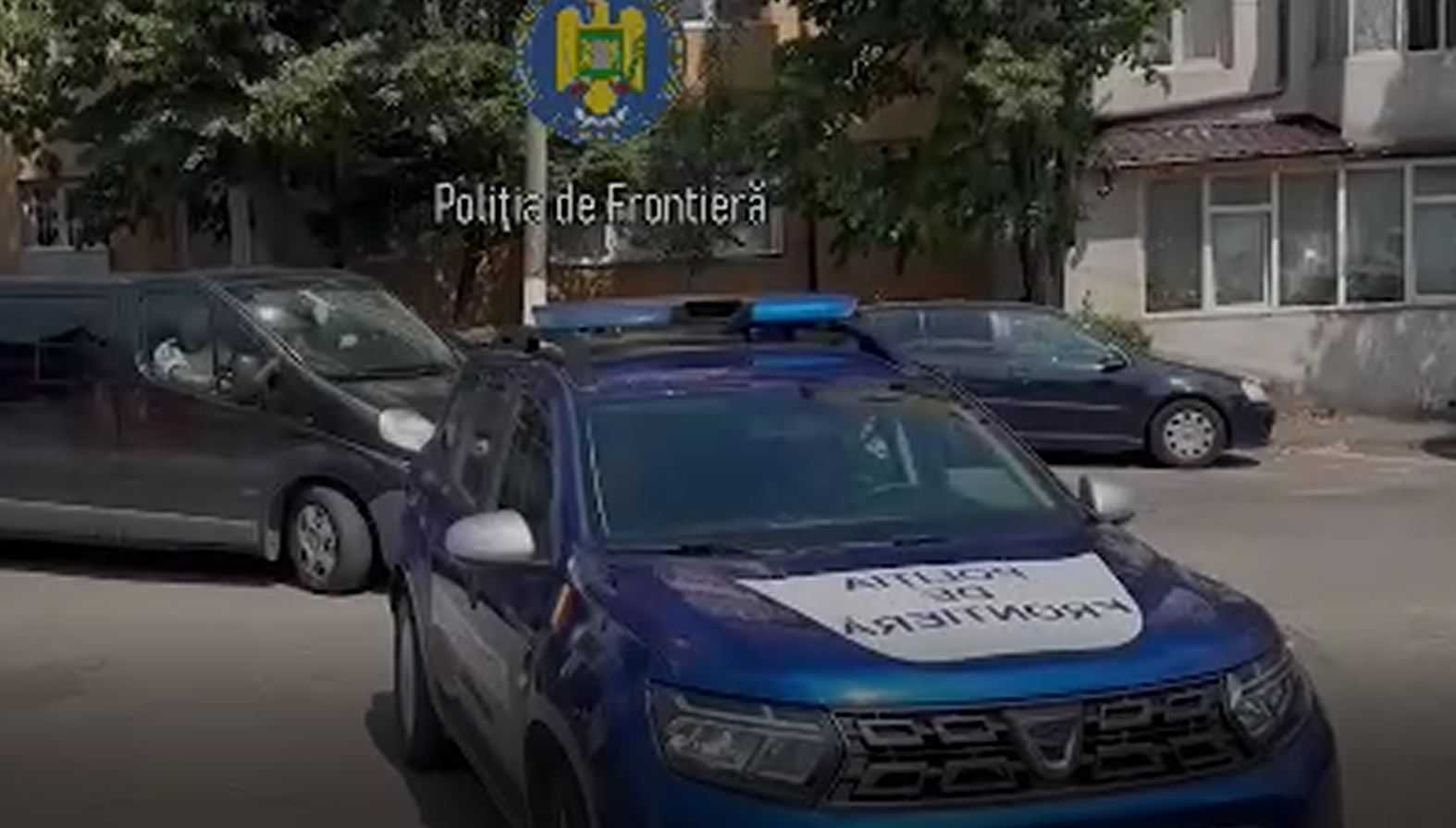 VIDEO Migrația ilegală contracarată: 14 persoane fără documente au fost reținute de polițiști la Constanța