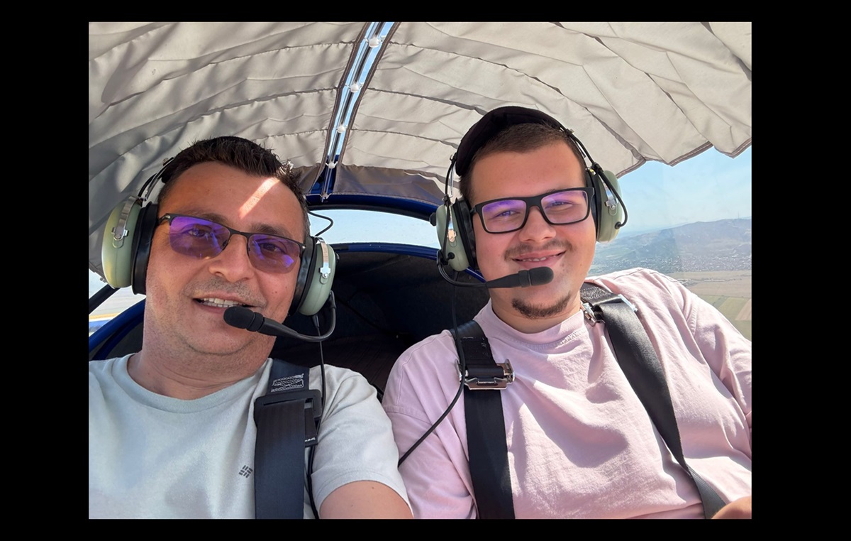 Vlad Zgardău, pilotul decedat în accidentul din Arad, este primul licențiat al Aeroportului Internațional Tuzla