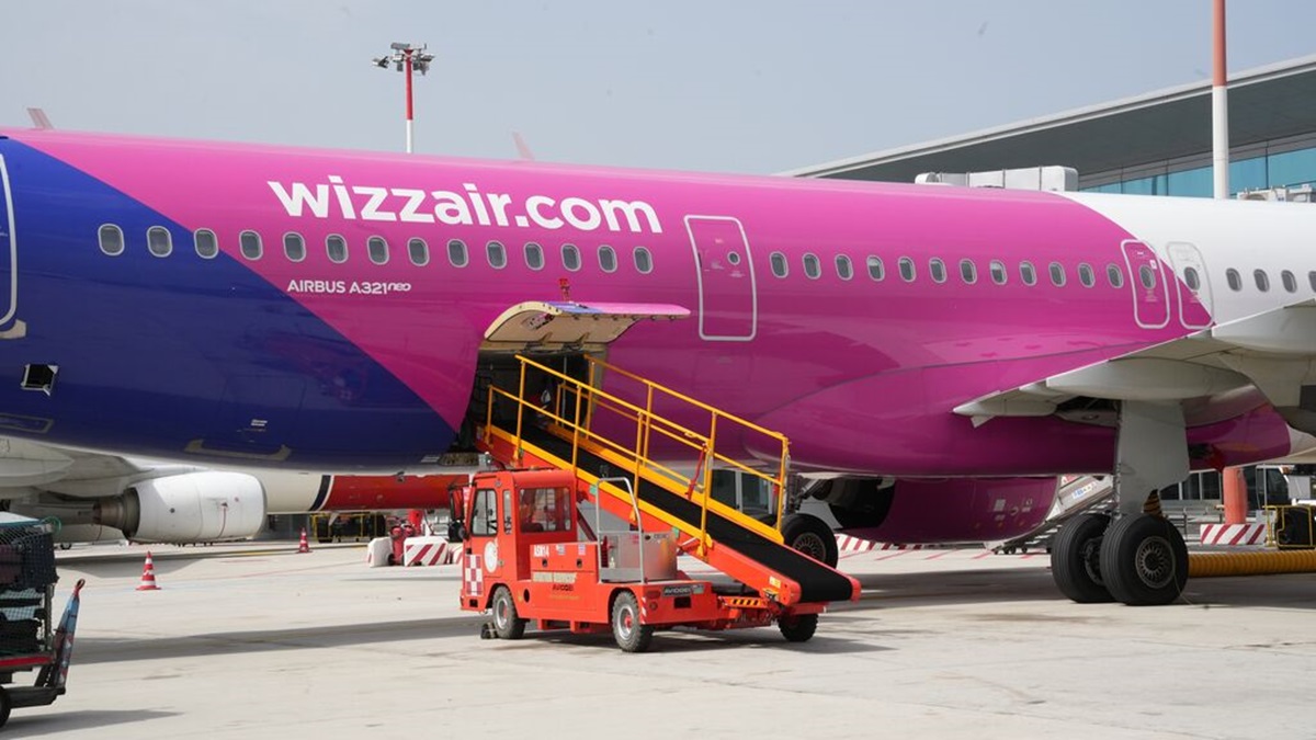 Wizz Air confirmă oficial suspendarea zborurilor dintre România și aeroporturile din Israel și Dubai! Vezi aici până când