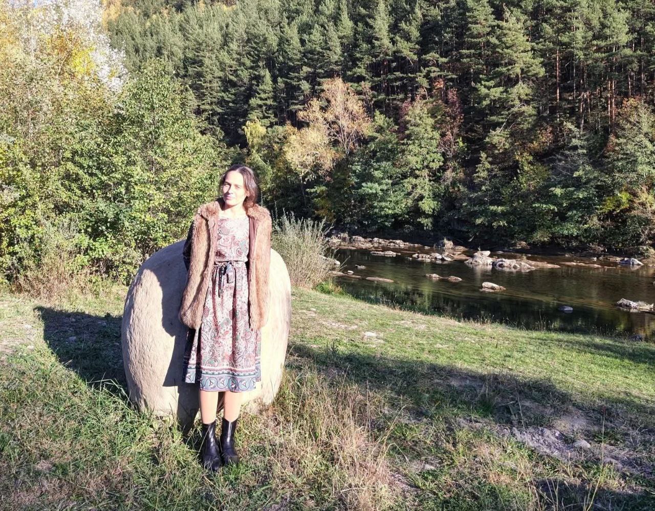 Comunitatea din Cotu Văii, comuna Albești, deplânge trecerea în neființă a presbiterei învățătoarea Elena Corina Diaconu
