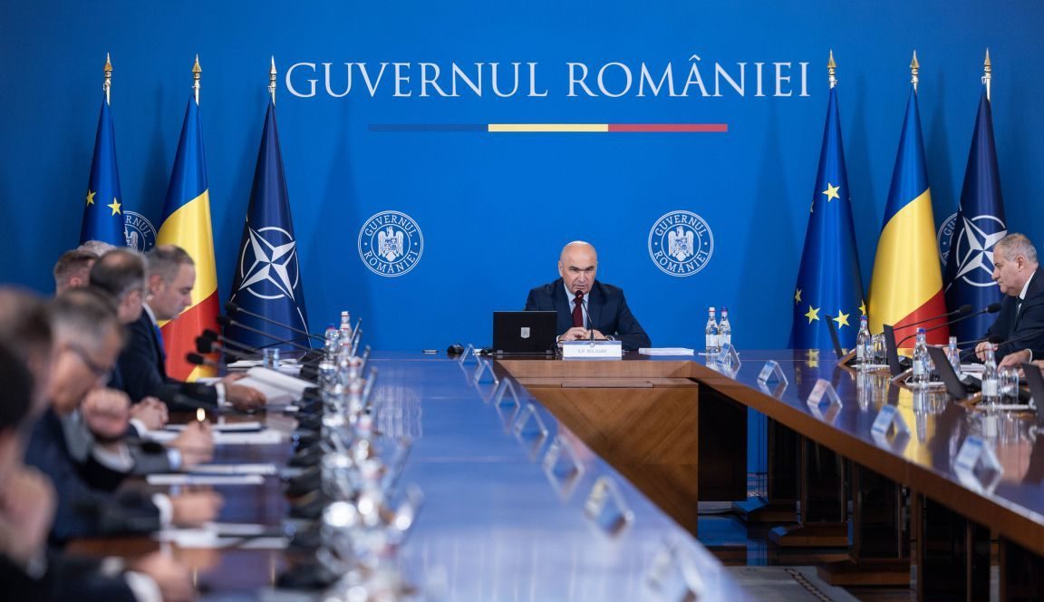 Ședință extraordinară de Guvern pentru tăierile din administrație