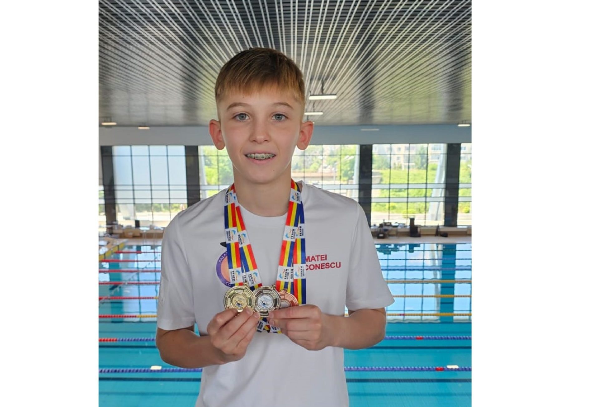 FOTO Tinerii excepționali ai Constanței: Matei-Marius Diaconescu, campion național la doar 11 ani. Povestea unui înotător de aur