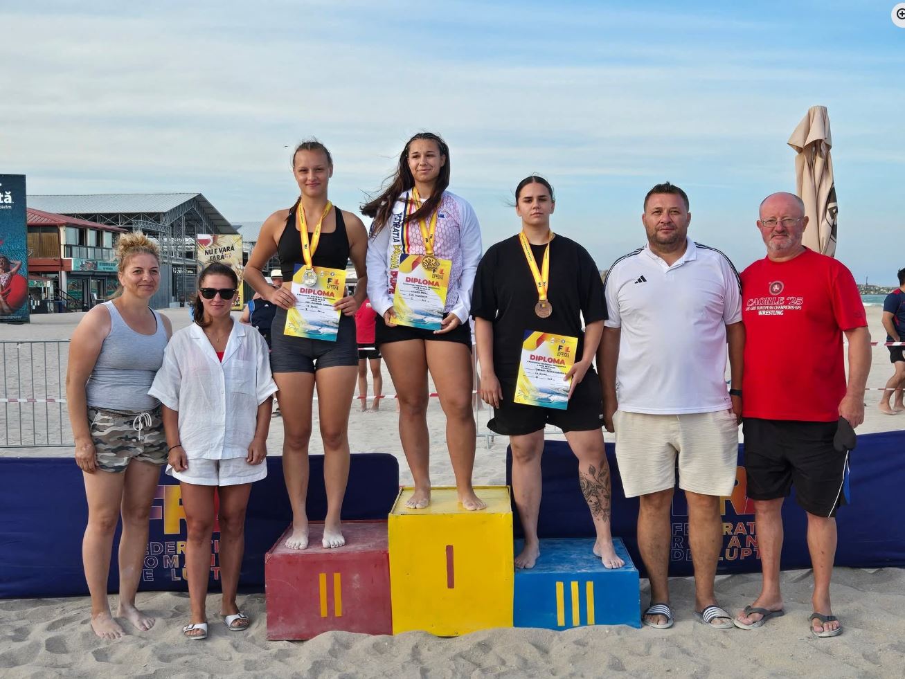 Medalii de AUR și ARGINT pentru luptătorii de la CSM Constanța la Campionatul Național de lupte pe plajă