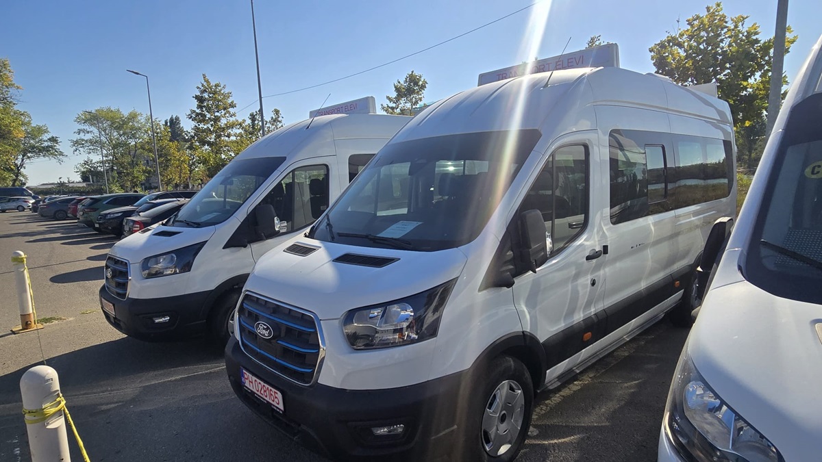 Microbuze electrice CJC