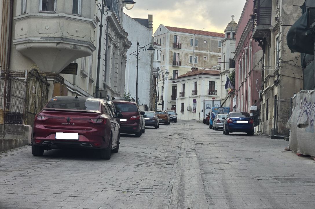 FOTO Când se va reabilita pavajul din Peninsulă? Primarul Constanței: dacă vor exista bani și soluții pentru trafic. Vezi aici care sunt planurile în discuție