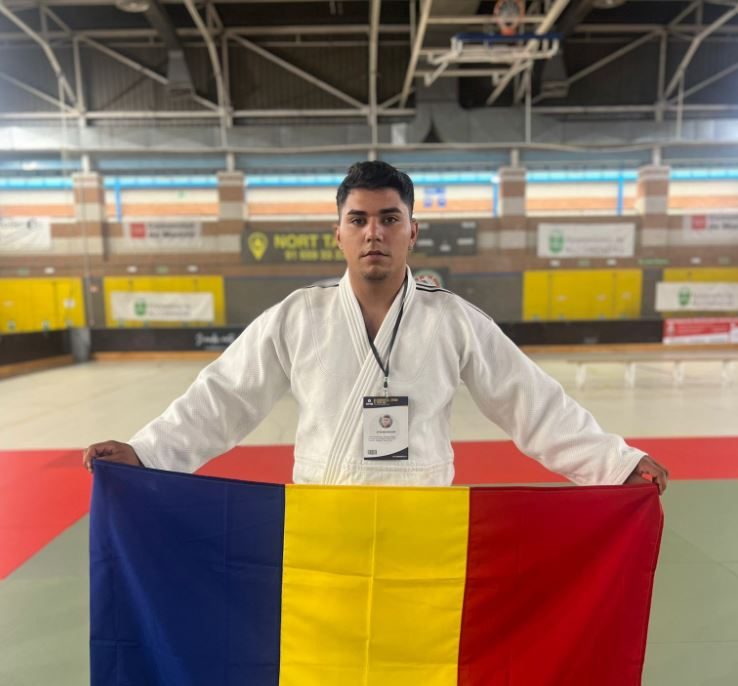 Ștefan Enache, jandarm din Tulcea, AUR și ARGINT la competiția internațională Eurogames 112 – Judo