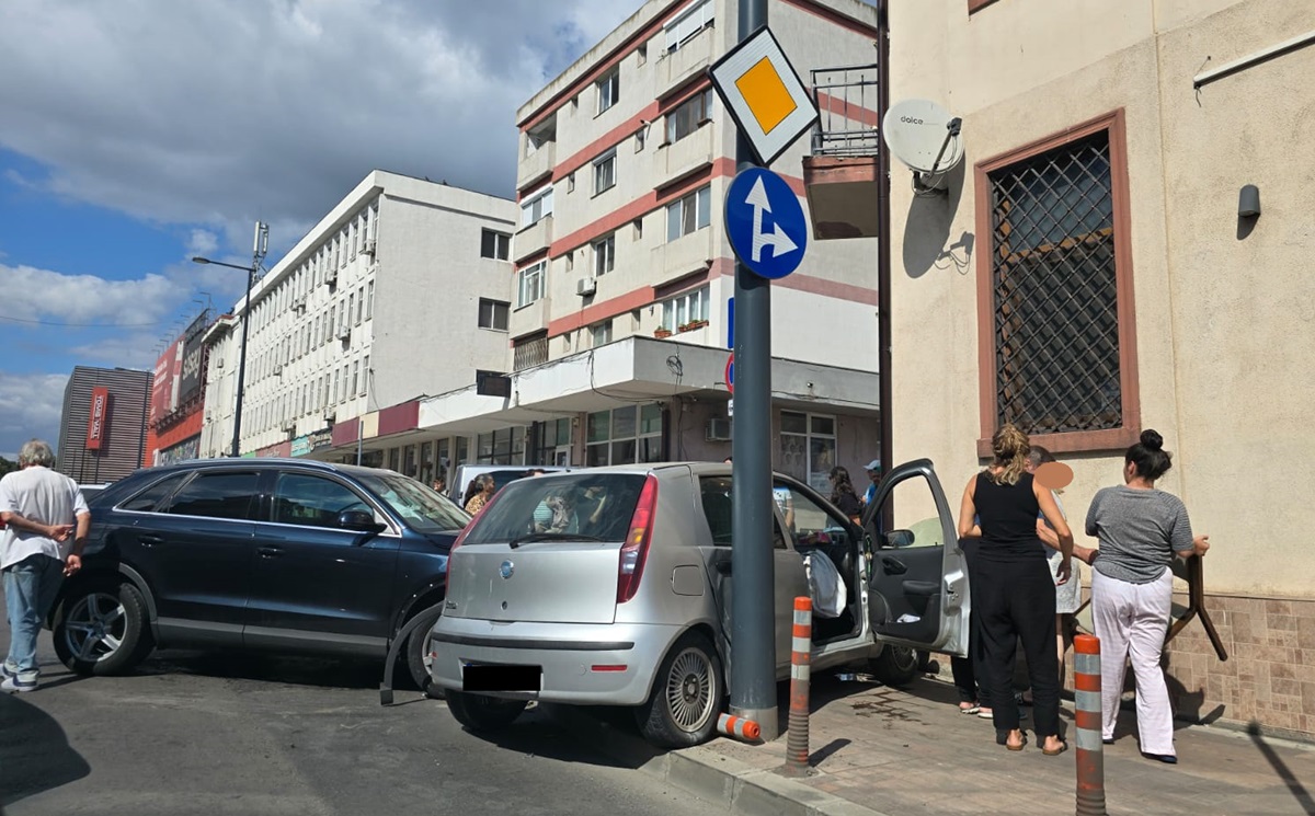 accident Tomis Mall