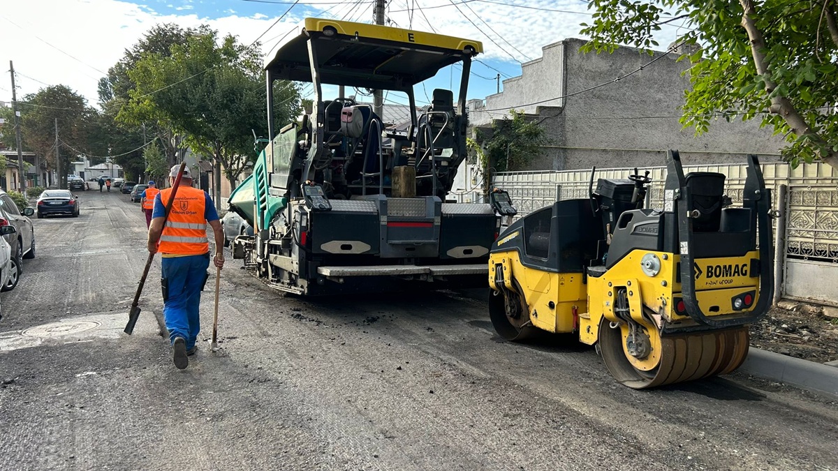 Atenție, șoferi! Trafic restricționat TOTAL pe strada Izvor. Vezi aici tronsonul care va fi asfaltat
