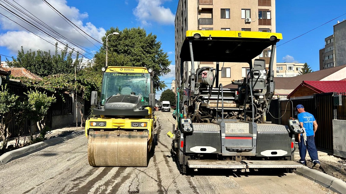 FOTO Atenție șoferi: trafic restricționat, azi, pe strada Izvor din cauza lucrărilor de reabilitare