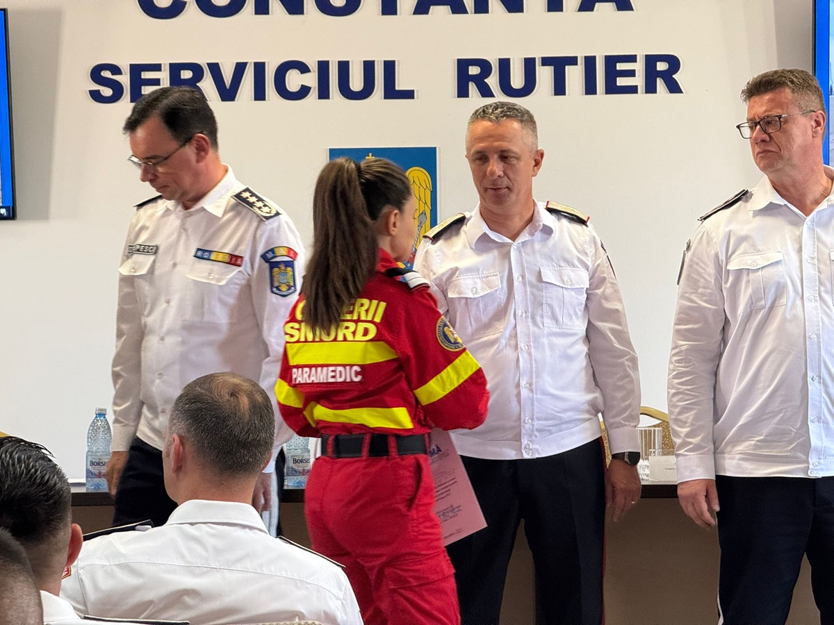 sezon pompieri-SMURD-ISU-Dobrogea-merituosi