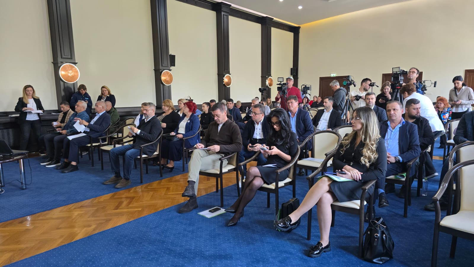 LIVE FOTO VIDEO Consiliul Județean Constanța, întrunit în ședință ordinară. Rectificări bugetare și situația a trei cinematografe din orașe, pe ordinea de zi