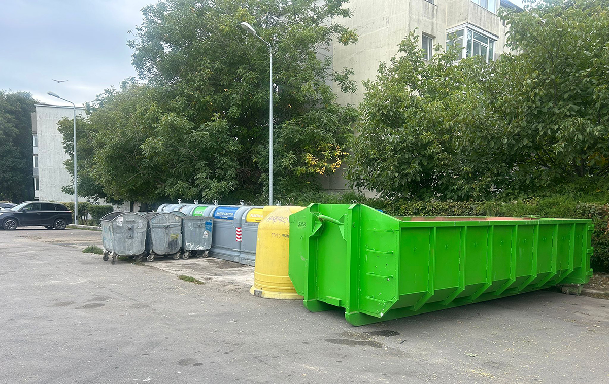 Atenție, constănțeni! Iată unde pot fi găsite benele Polaris M Holding pentru deșeuri voluminoase