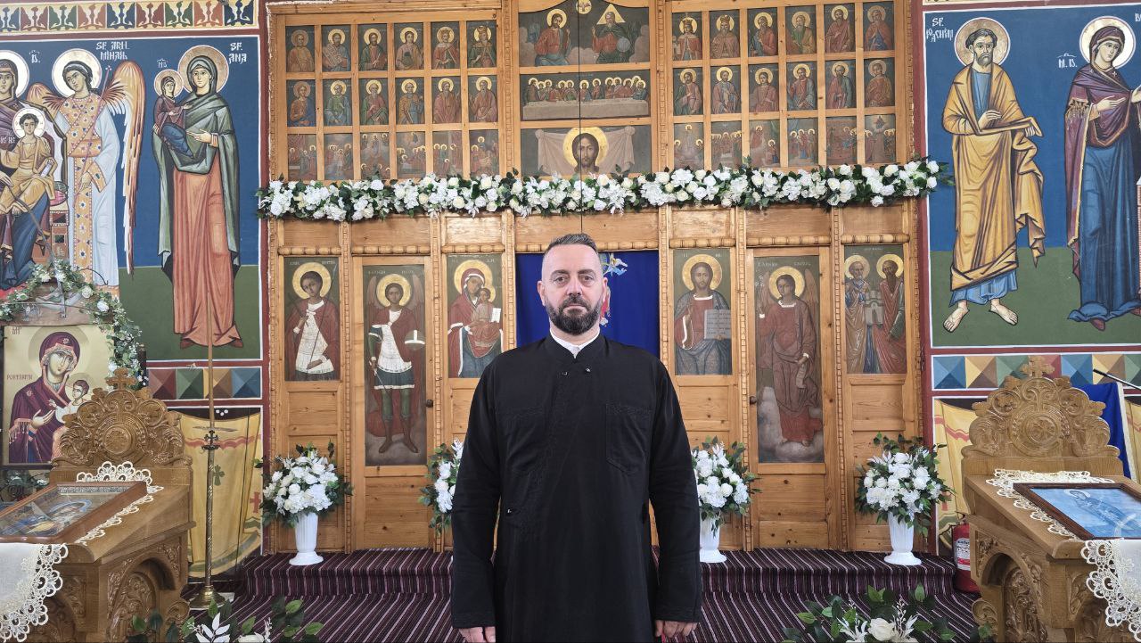 FOTO Hrană pentru Suflet: Demetrian Hagiu, preotul paroh al Bisericii Sfinții Apostoli Petru și Pavel din Tariverde, mărturisiri despre cum se construiește o biserică vie în comunitatea pe care o păstorește
