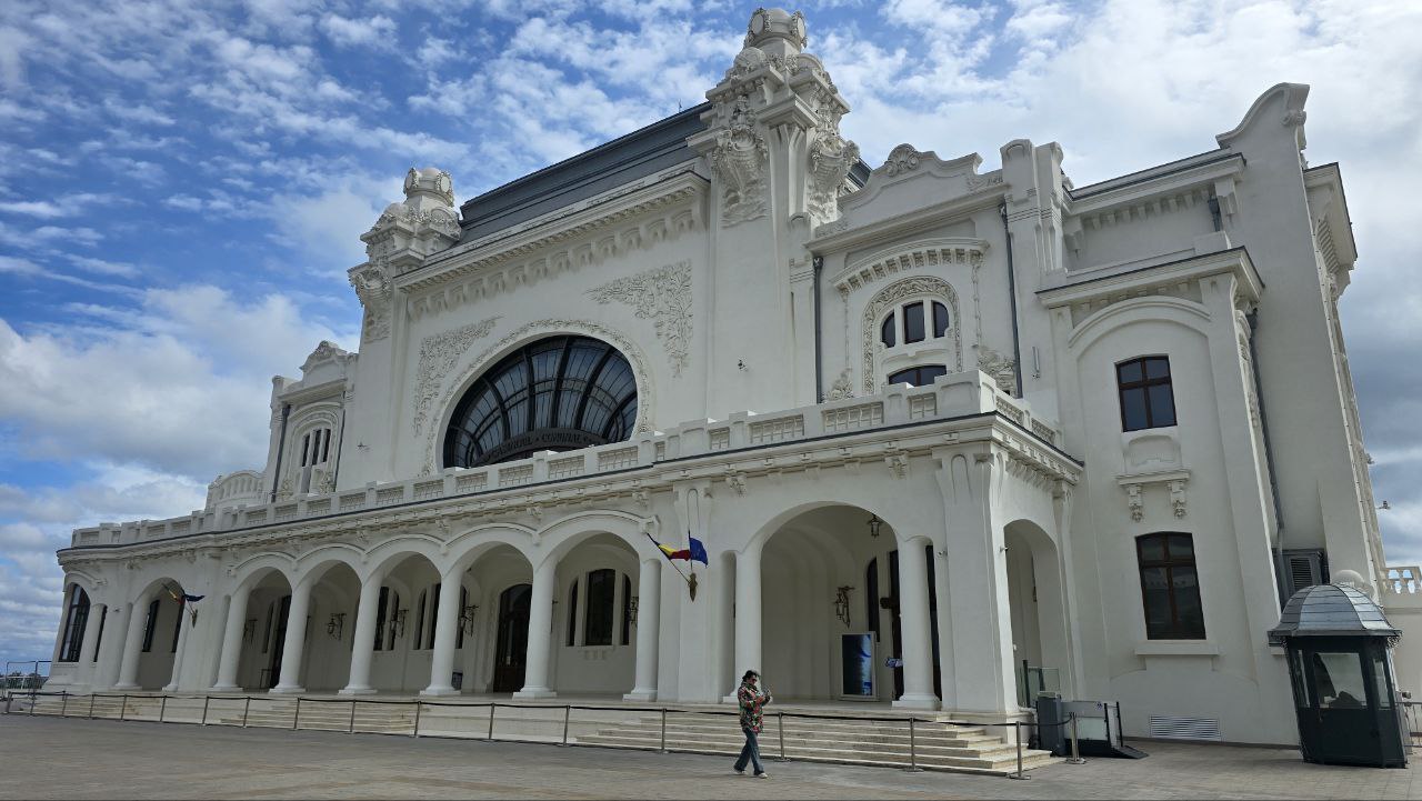 Cazinoul din Constanța face angajări: se caută persoana potrivită pentru a ocupa postul de șef Serviciu Administrativ
