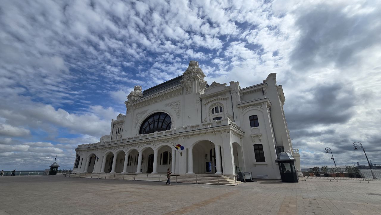 SC Patrimoniu Constanța Litoral SRL face angajări pentru Cazinoul din Constanța. Este nevoie de casier, gestionar și ghid