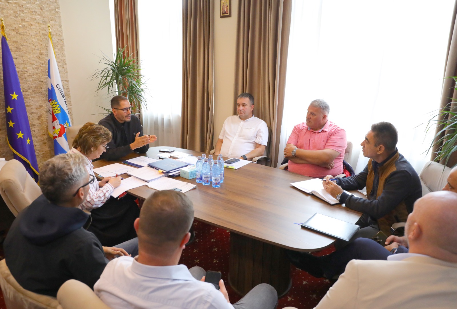 Viceprimarul municipiului Constanța, Costin Răsăuțeanu, a întrunit Comitetul Local pentru Situații de Urgență Măsuri în contextul fenomenelor meteo extreme anunțate