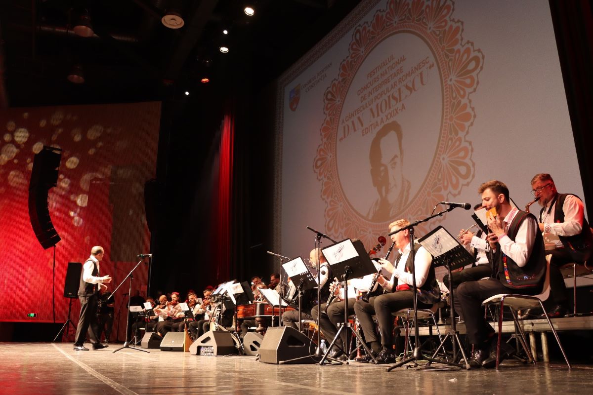 FOTO Gala de premiere a Festivalului Dan Moisescu 2025, la Centrul Cultural Județean Constanța Teodor T. Burada: Marele Trofeu a fost câștigat de Grigorie Moisă
