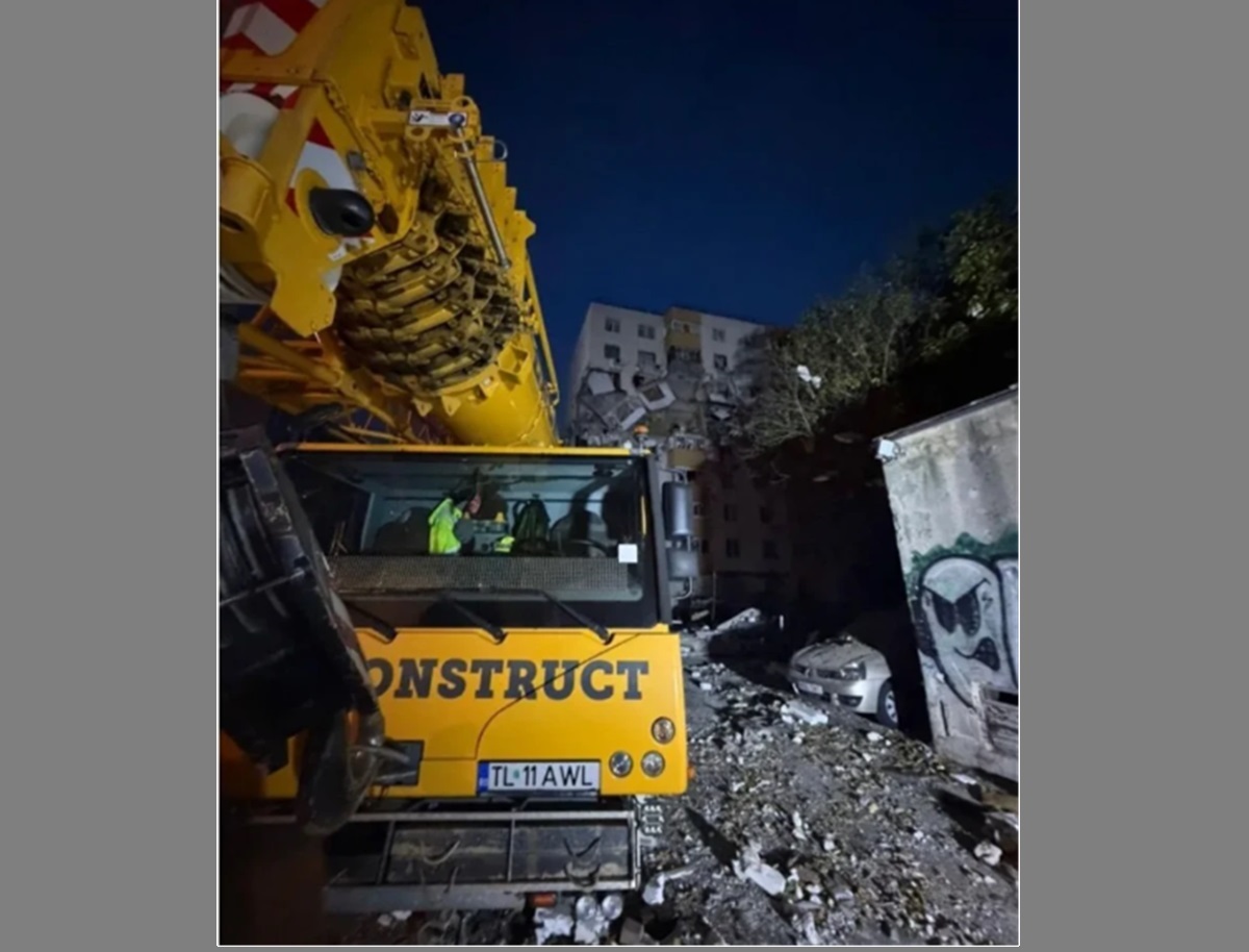 O macara uriașă, înmatriculată în Tulcea, a recuperat trupul femeii însărcinate, care a murit în explozia din București. Iată cui ar aparține mastodontul
