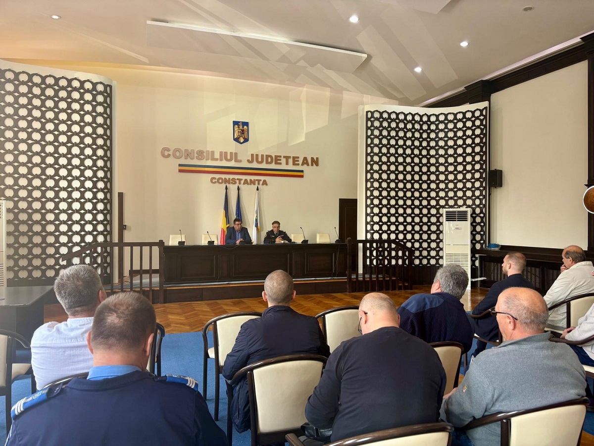 Prefectura Constanța a activat Centrul Județean de Coordonare a Intervenției: cod portocaliu de vânt puternic pe litoral