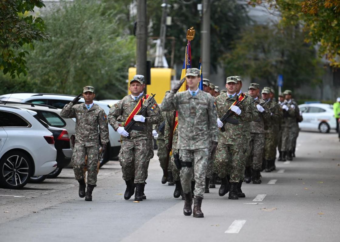 FOTO Ziua Armatei Române, sărbătorită printr-o ceremonie emoționantă organizată de Primăria Medgidia