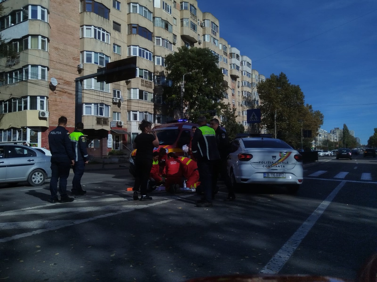 FOTO Atenție, șoferi: Accident în zona Supernova, din Constanța, aproape de Școala 8! O persoană a fost rănită