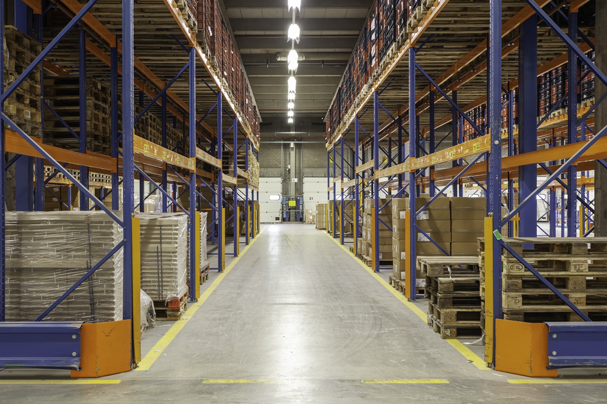 Ovidiu: SC Gencom Star E-M SRL construiește două hale de producție și depozitare mobilier. Firma investește și în Constanța. Vezi aici cine deține afacerea