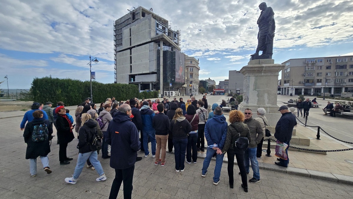 Povești din orașul interbelic: tururi ghidate, organizate gratuit de Muzeul de Istorie Națională și Arheologie Constanța