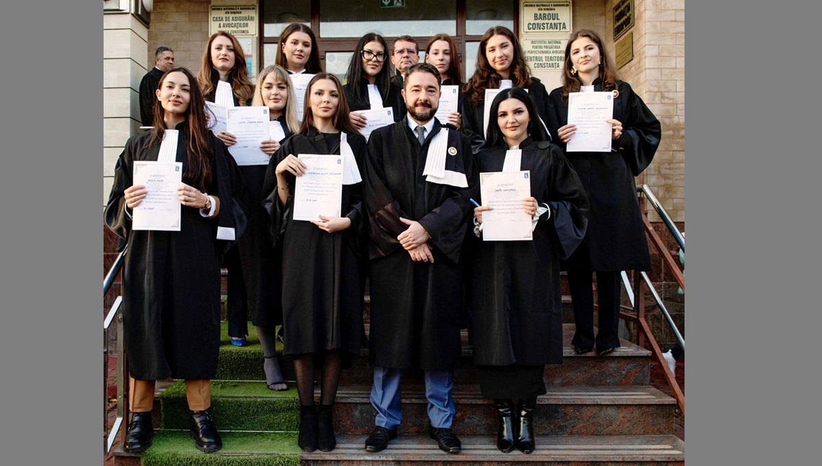 FOTO Baroul Constanța are de ieri 11 noi avocați! Imagini emoționante de la eveniment