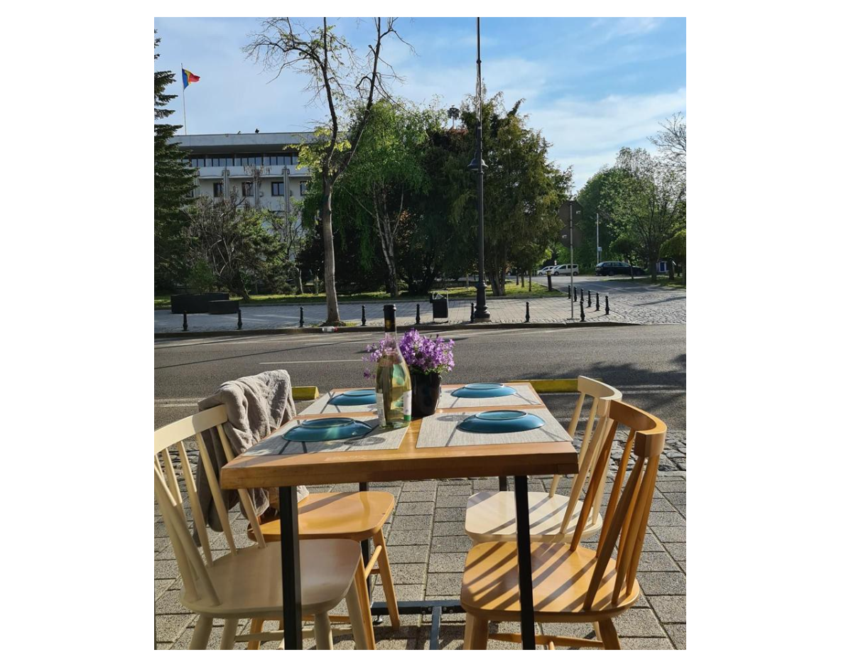 FOTO Un restaurant de renume situat în buricul Constanței își caută un nou proprietar. Vezi aici cu cât se vinde afacerea