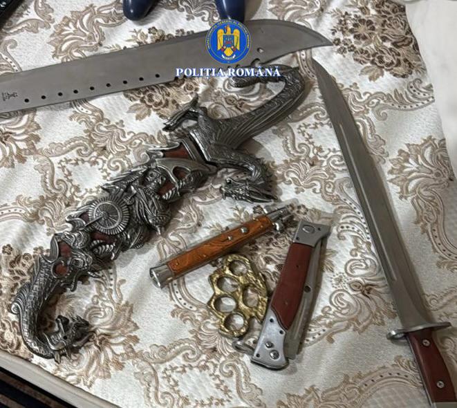 PERCHEZIȚII cu mascații la Cumpăna