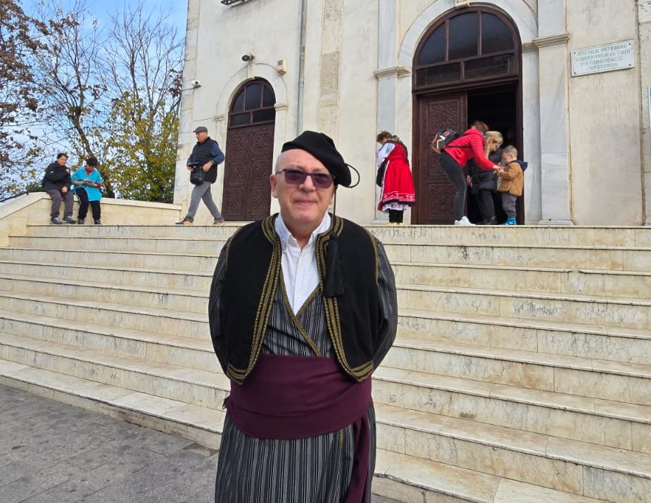 Anton Traian Antoniadis, președintele Comunității Elene Elpis Constanța, de Ziua Națională a României: Să ne onorăm trecutul și să privim spre viitor cu credință și curaj!