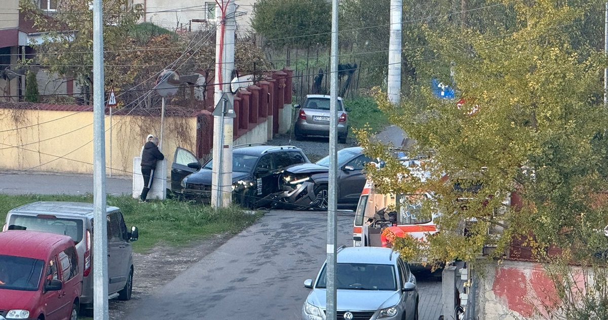 Accident rutier în Palazu Mare! O femeie a ajuns la spital