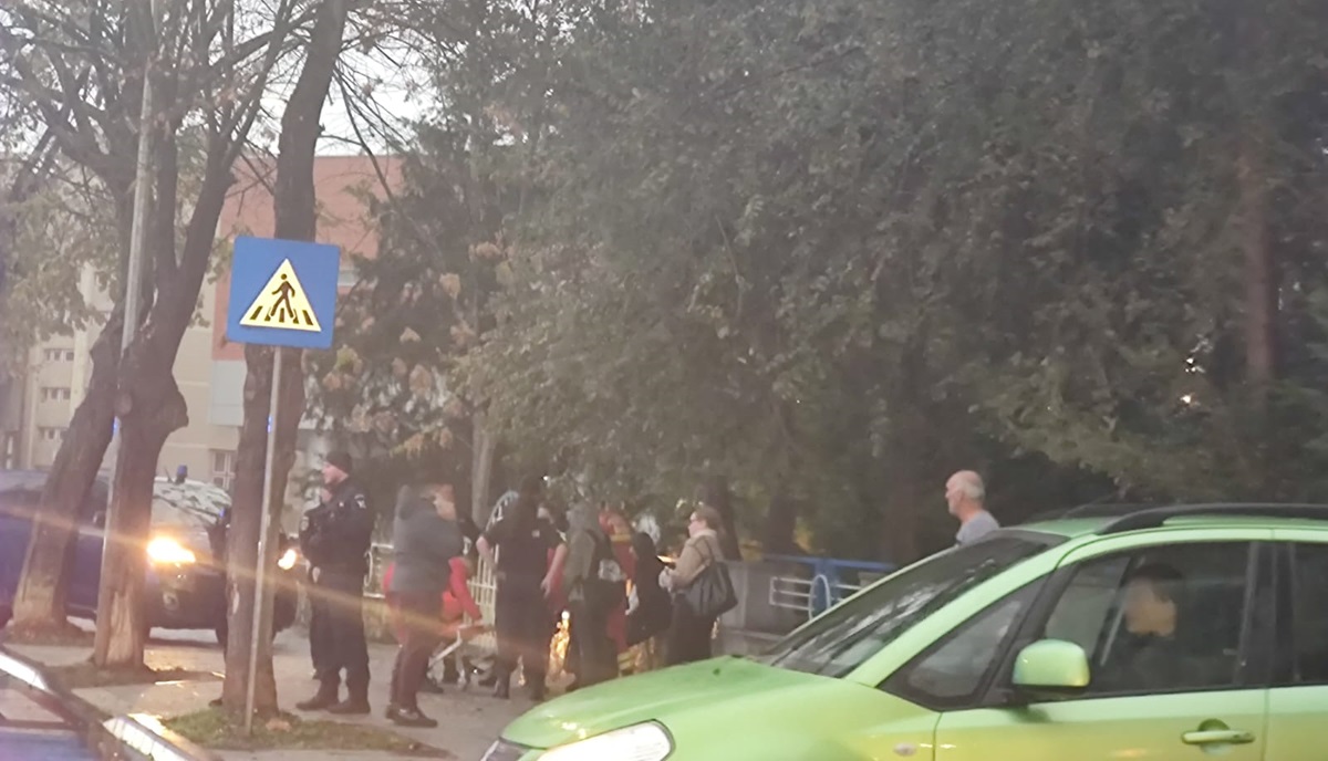 Accident lângă Universitatea Ovidius, pe bulevardul Mamaia! Un pieton a fost lovit de mașină