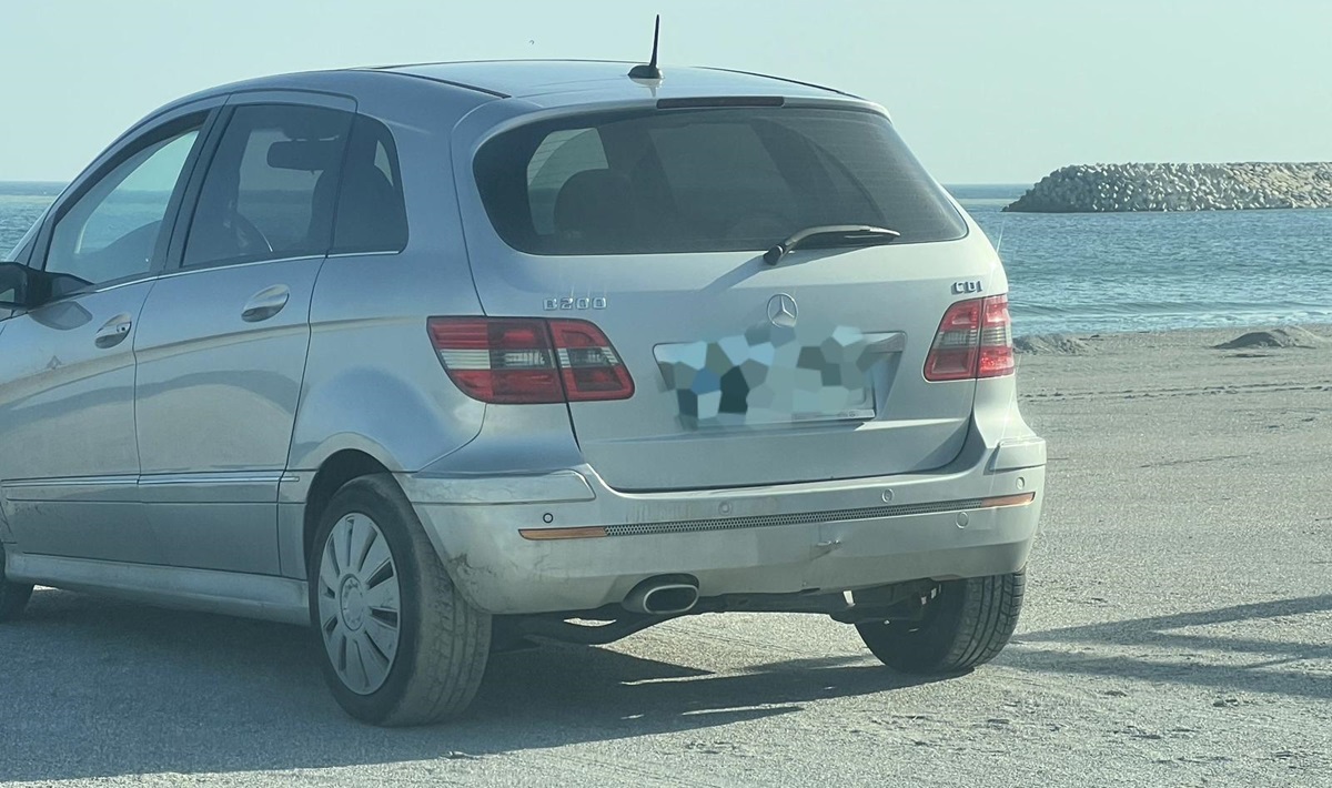 INCREDIBIL Șofer cu permisul anulat, găsit de jandarmi pe o plajă din Saturn